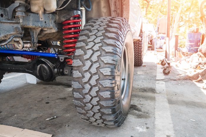 Comparing Your Suspension Options for Trucks 